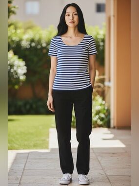 LRL~ Ralph Lauren Blue and White Striped Summer Shirt  ~ Like New  ~ size Large
